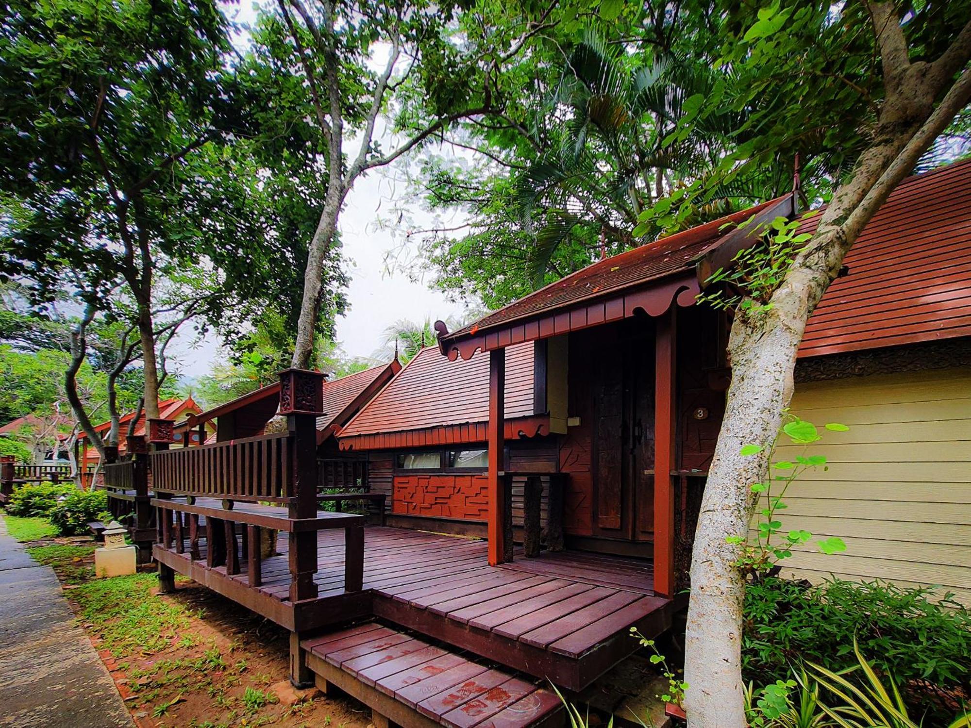 Baan Thong Ching Resort Khanom Dış mekan fotoğraf